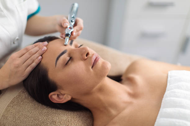 Laser de rajeunissement Lyon :Y a-t-il des contre-indications au traitement au laser de rajeunissement?