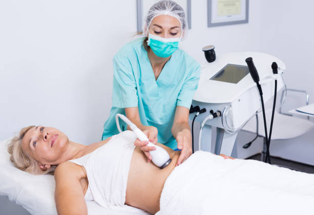 Quels aliments éviter avant et après la cryolipolyse ?