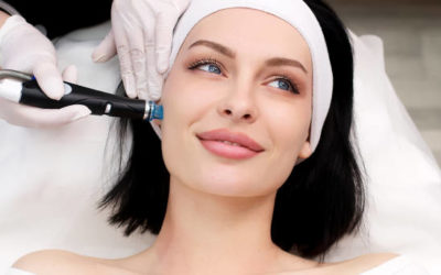 Est-ce que l’hydrafacial à Lyon convient aux peaux mixtes à grasses ?