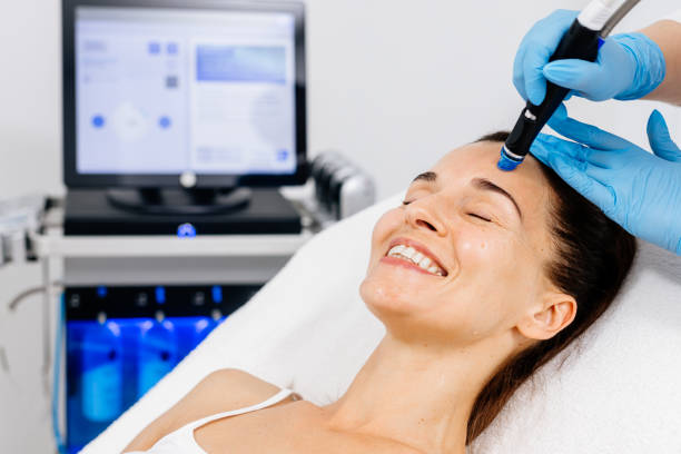 Un hydrafacial à Lyon convient-il aux peaux sensibles ou sujettes aux rougeurs ?